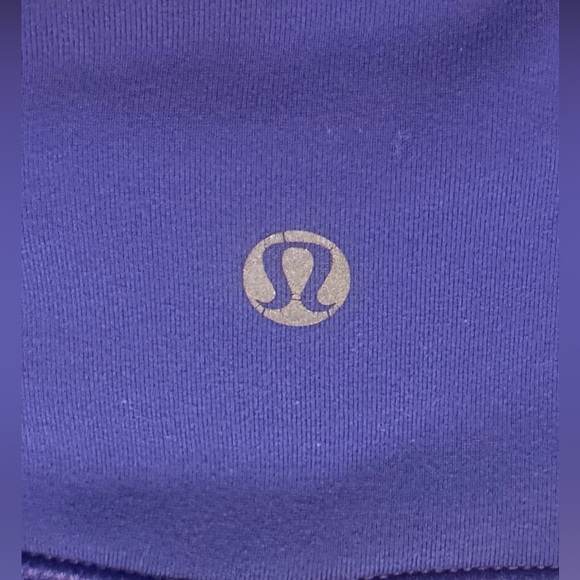 Lululemon wunder under reversible crop (bruised berry/black) - Picture 7 of 7